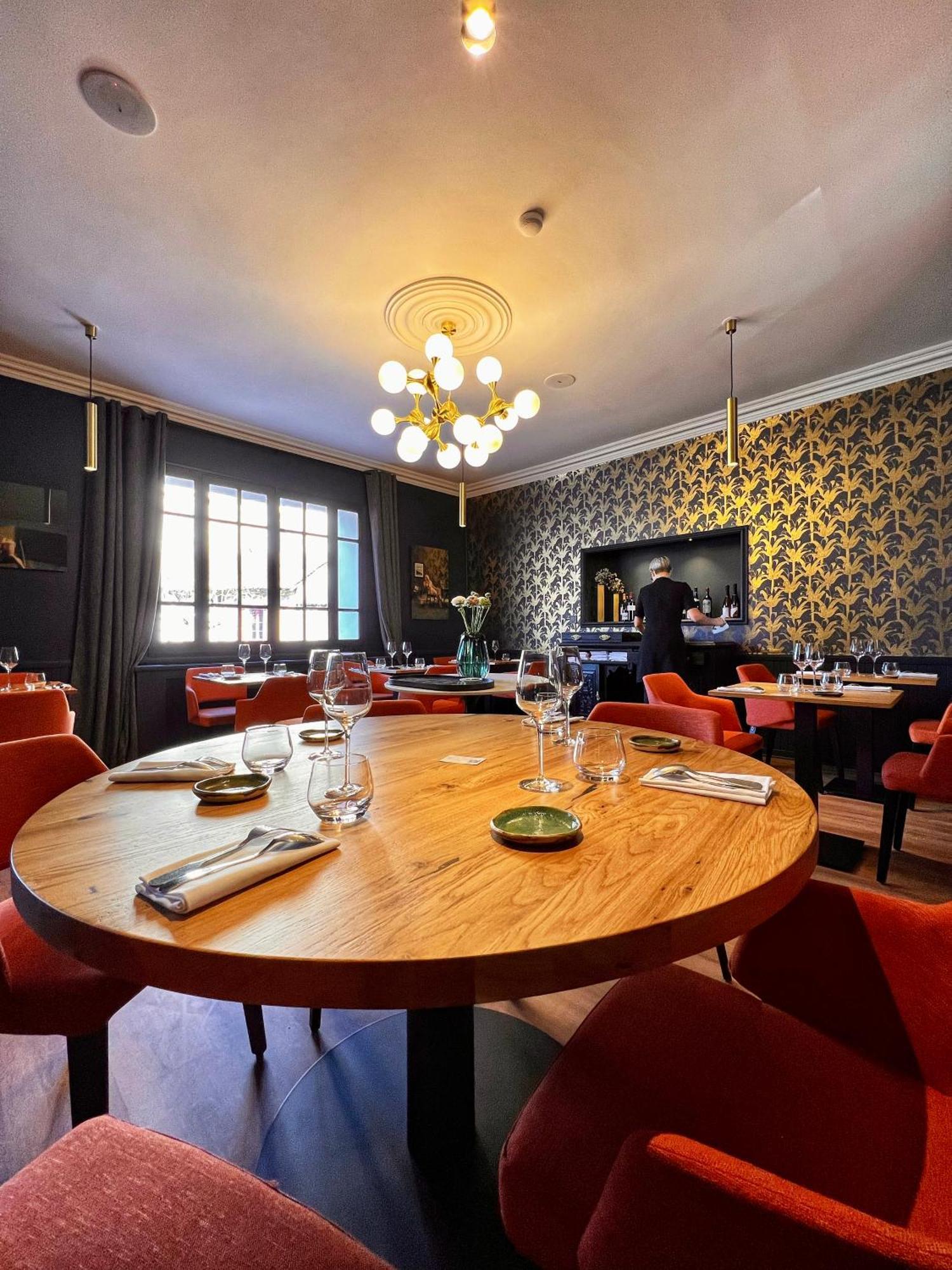 Hotel & Gastronomie - La Table De L'Europe Villereal Luaran gambar